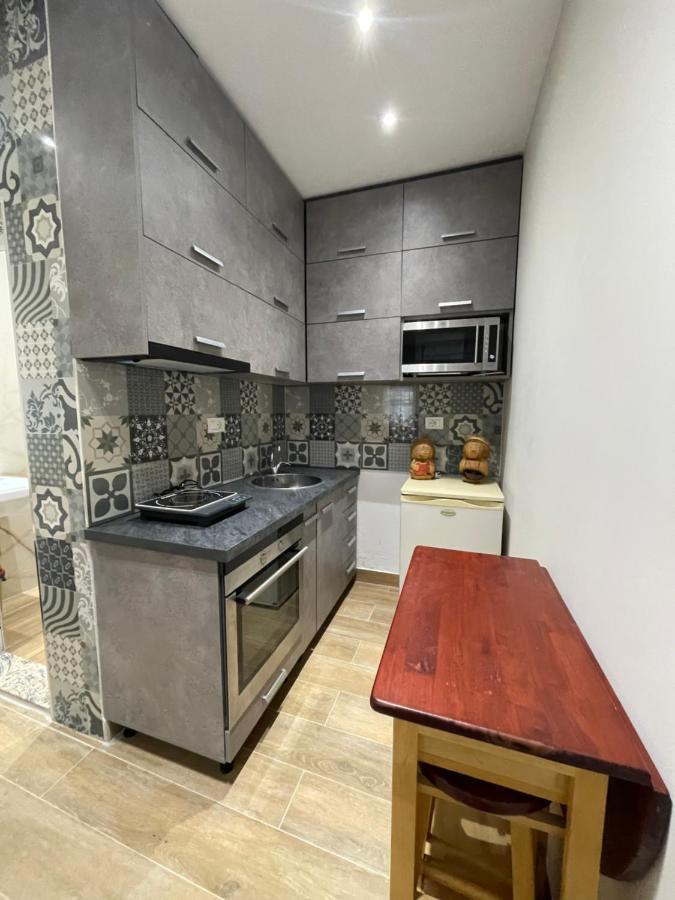 Modern 1 Bedroom City Apartment Тирана Екстериор снимка